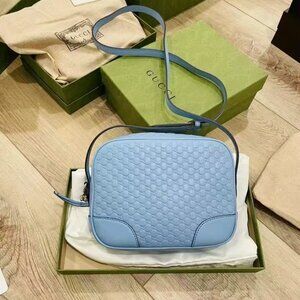 NIB Authentic Gucci Microguccissima Leather Crossbody Bag